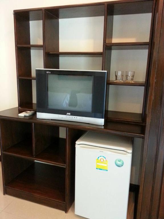 Safe House Hostel Patong Номер фото