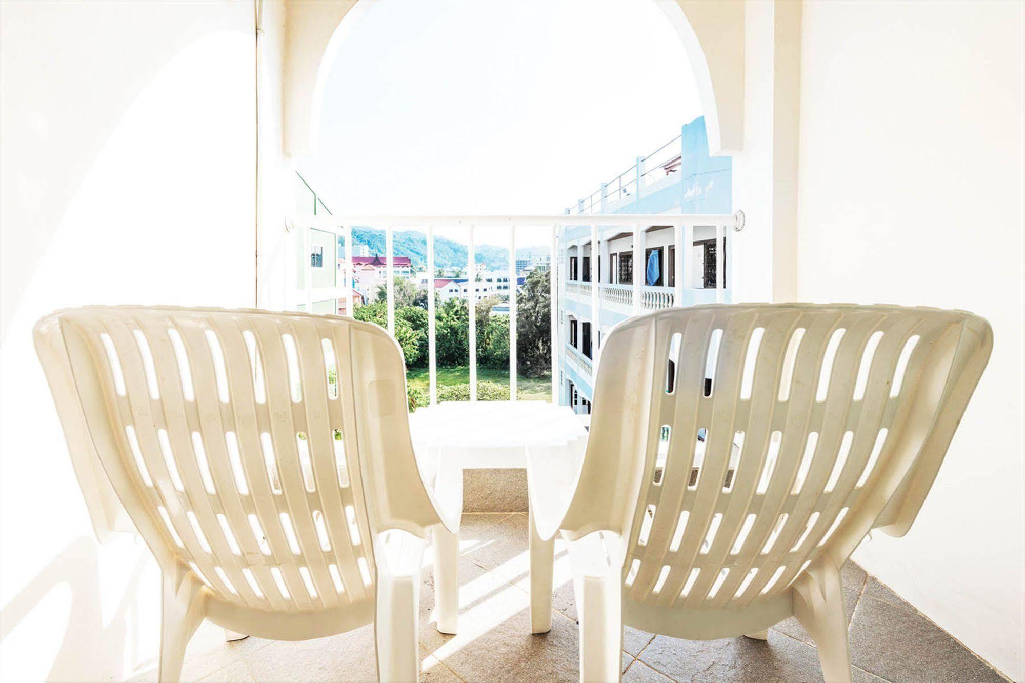 Safe House Hostel Patong Экстерьер фото